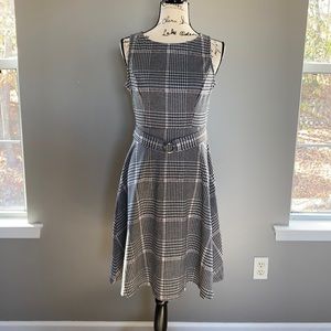 WHBM Houndstooth Knee Length Dress Size 6
